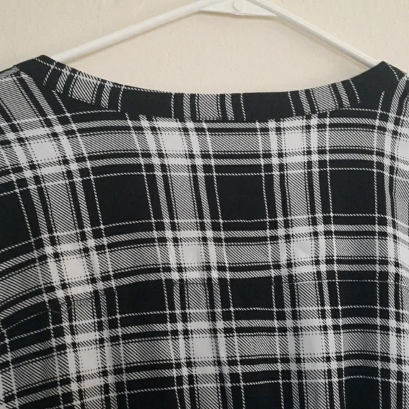 Torrid Black And White Plaid Challis Shirtdress - Picture 11 of 15